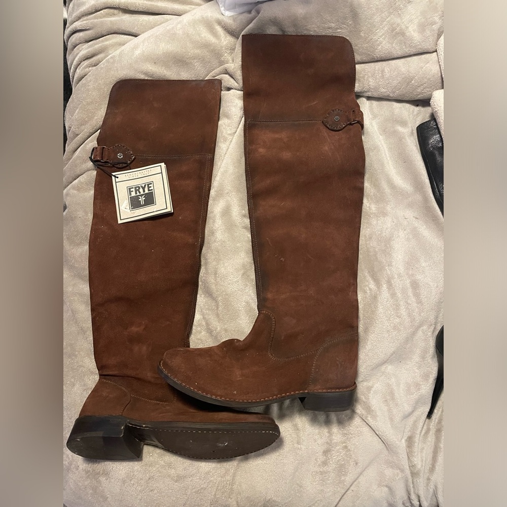 Frye Shirley over the knee boots size 6 NWT!